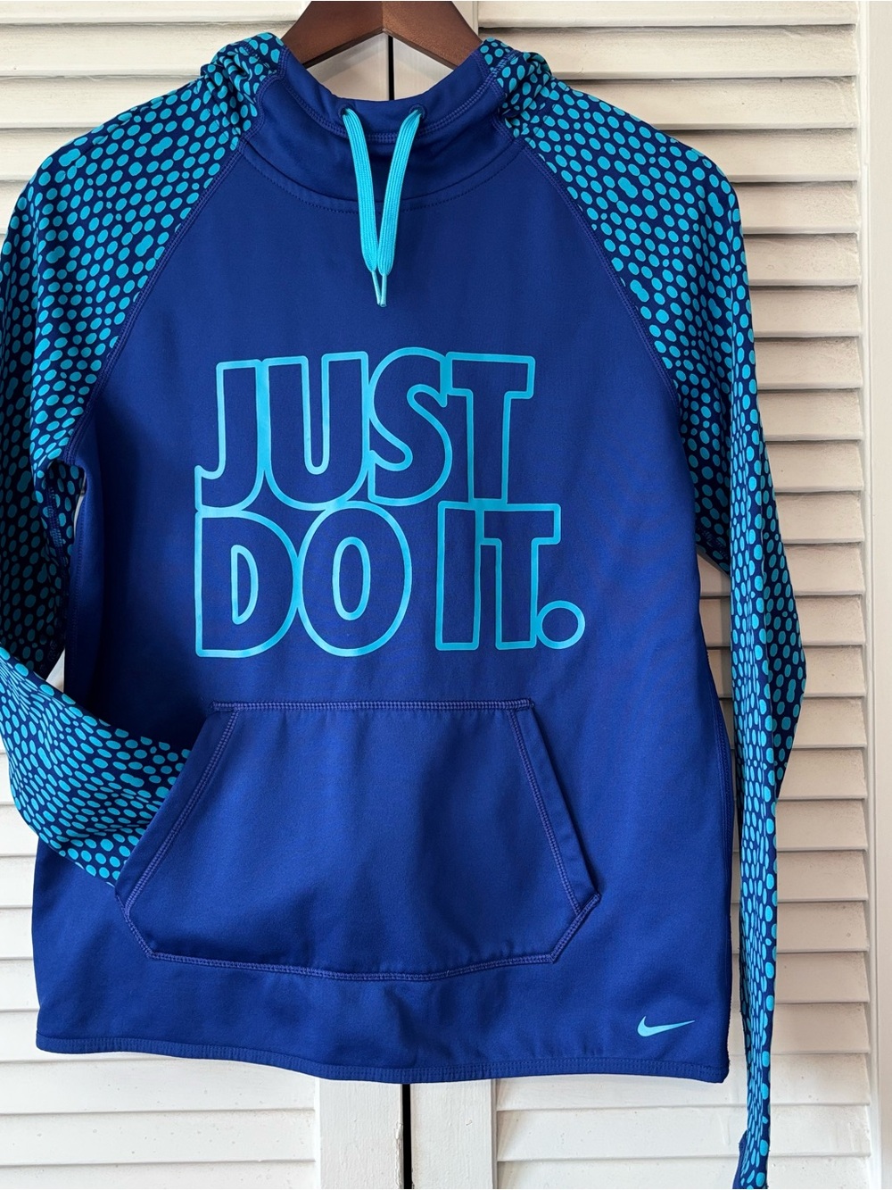 Nike Blue Pullover Hoodie with Aqua 'Just Do It' Graphic